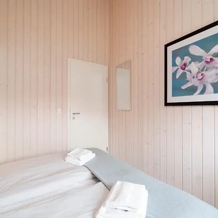 Willkommenes Kuestenchalet Fuer 6 Personen * Großenbrode